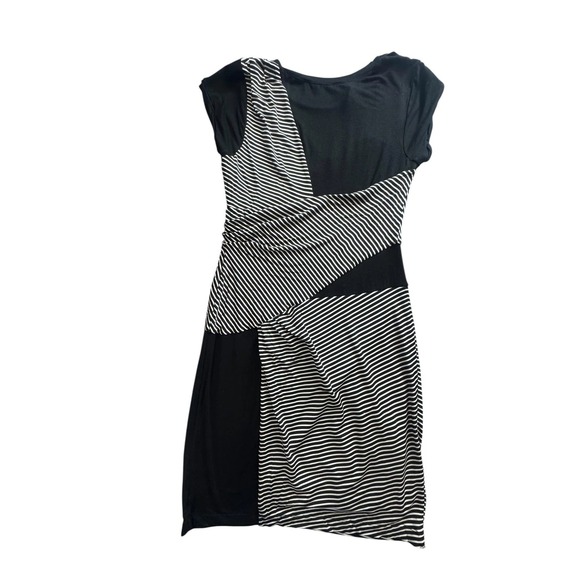 BCBGMAXAZRIA Dress Womens Medium Black White Stripe Ruched Sheath Short Sleeve - Picture 8 of 9